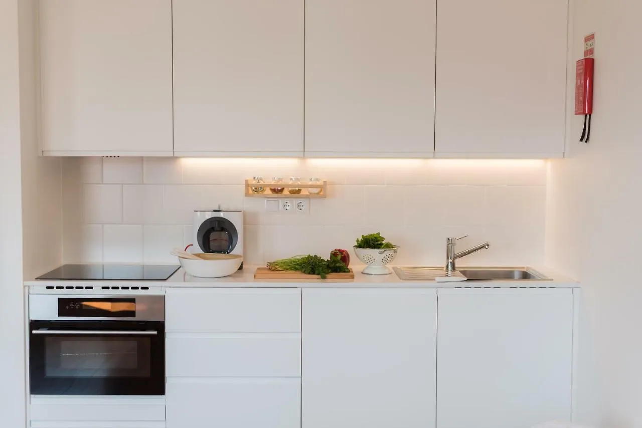 Апартаменты Apartamentos Praca Amarela By Heart Of Funchal Португалия