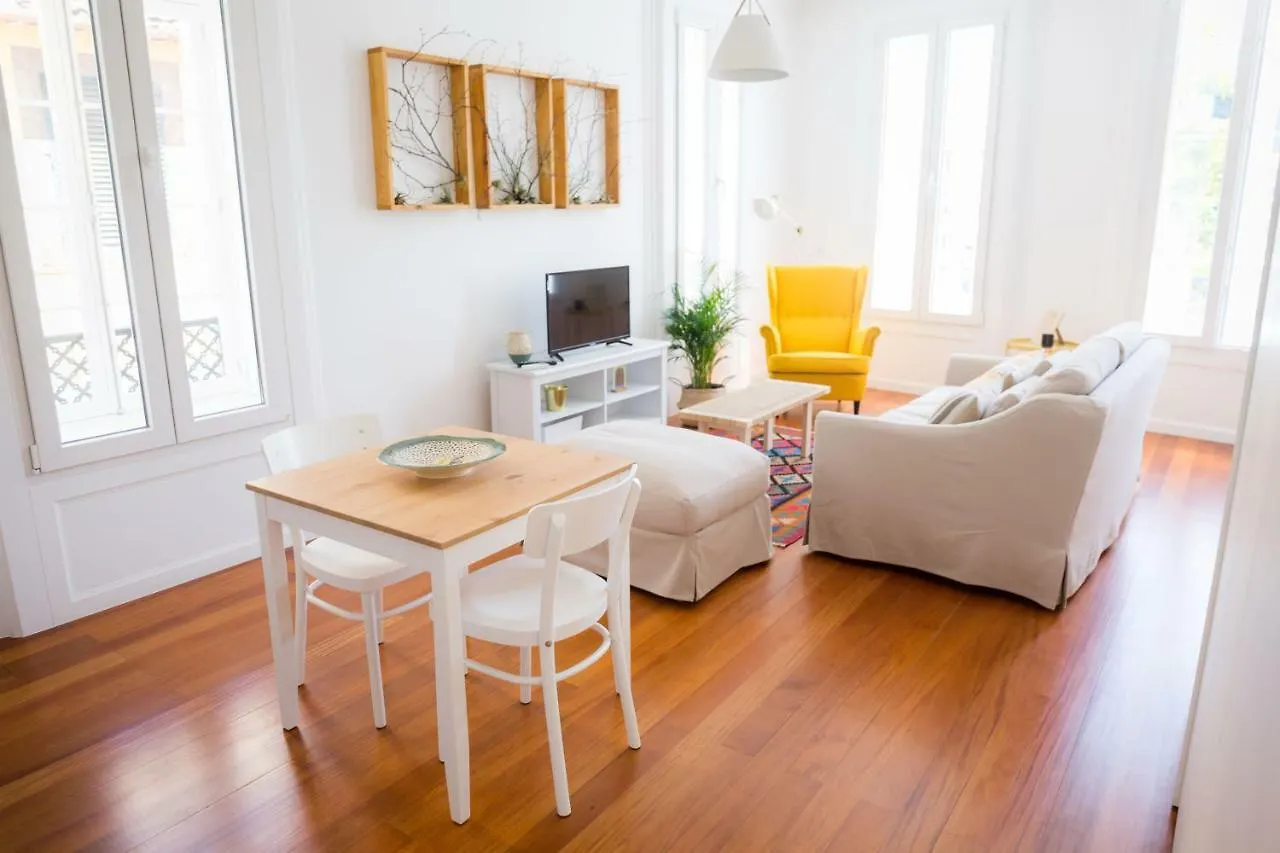 Apartamentos Praca Amarela By Heart Of Funchal Portekiz
