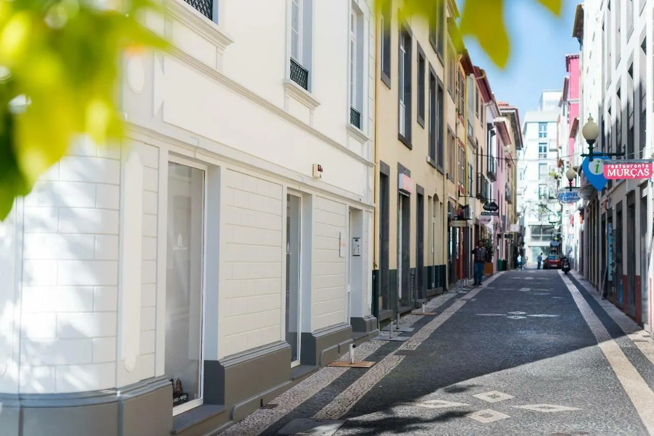 Apartamentos Praca Amarela By Heart Of Funchal 포르투갈