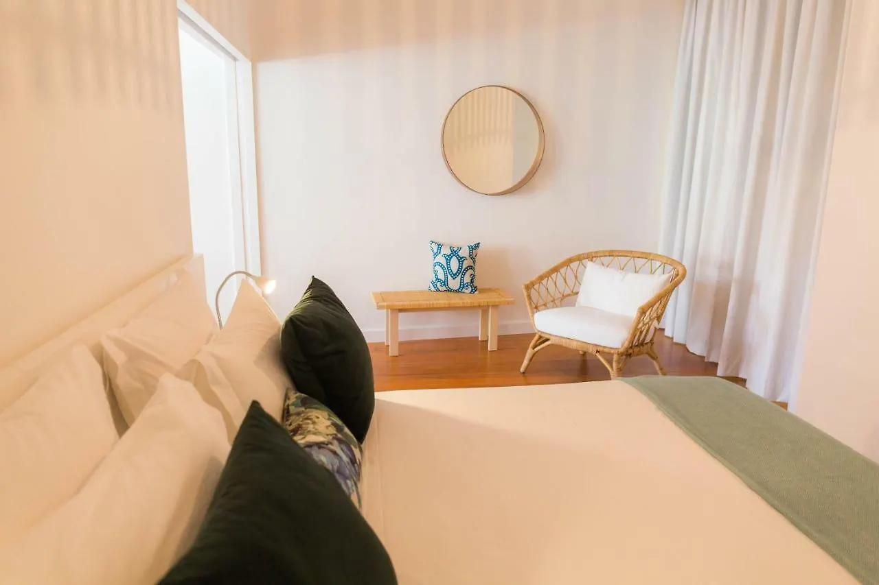 Apartamentos Praca Amarela By Heart Of Funchal 0*, 푼샬
